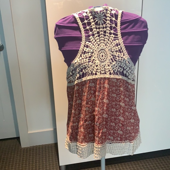 Chic summer blouse - Picture 2 of 4